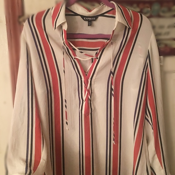 Express blouse - Picture 1 of 4